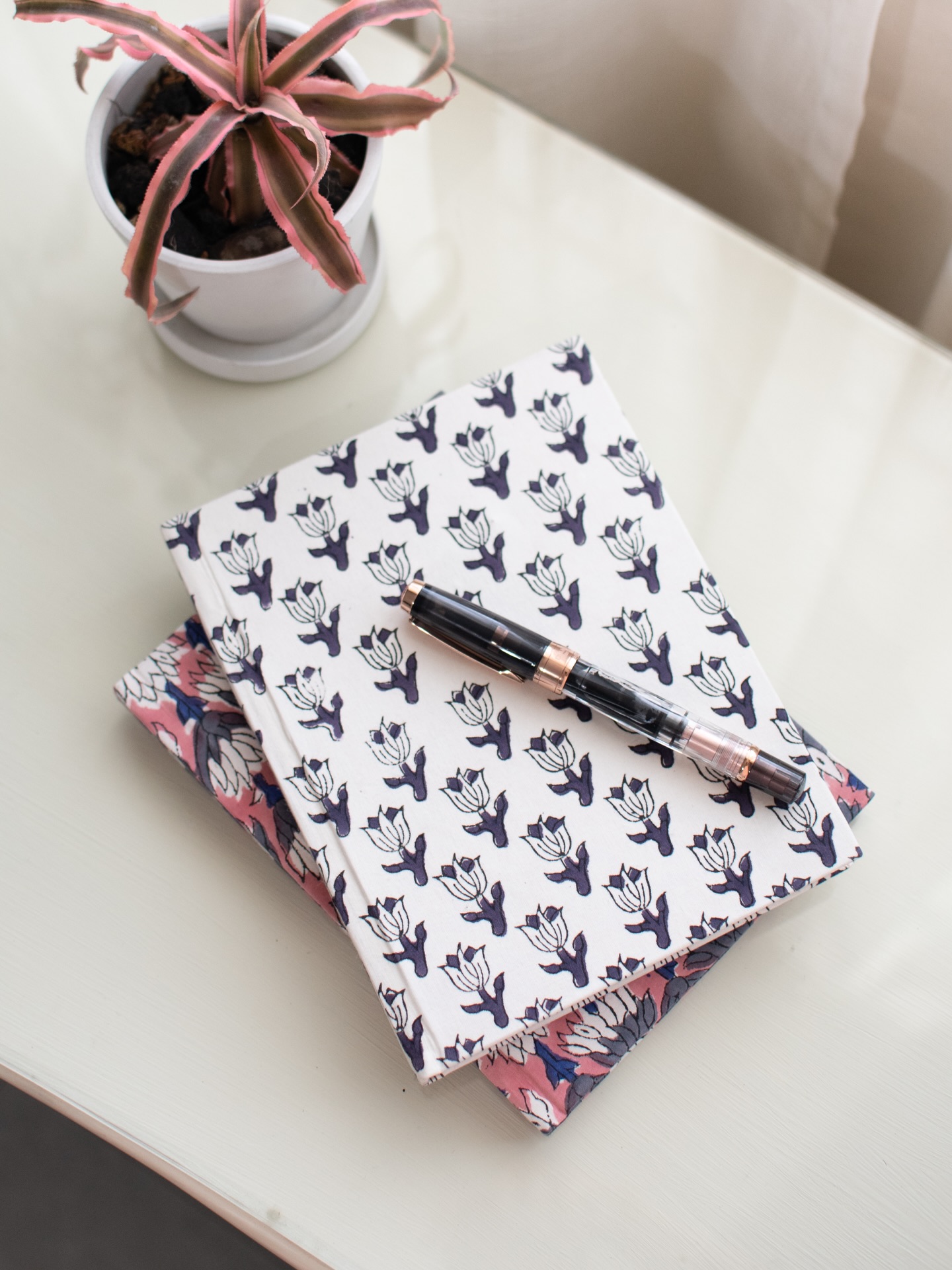 Printed by hand, using a process shaped over centuries.
Each cover is block printed with carved wooden blocks, where time, patience, and skill come through in every detail ✨
Now at ₱975 (from ₱1290) until the end of April
Specifications:
𝗖𝗼𝘃𝗲𝗿: Hardbound, cotton fabric with block print
𝗣𝗮𝗽𝗲𝗿: Cotton rag paper straightcut, blank pages
𝗣𝗮𝗴𝗲 𝗖𝗼𝘂𝗻𝘁: 92-100 pages /46-50 leaves
𝗣𝗮𝗽𝗲𝗿 𝗚𝗿𝗮𝗺𝗺𝗮𝗴𝗲: 110-125 gsm
#journalph